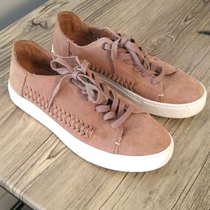 TOMS moccasin style sneakers